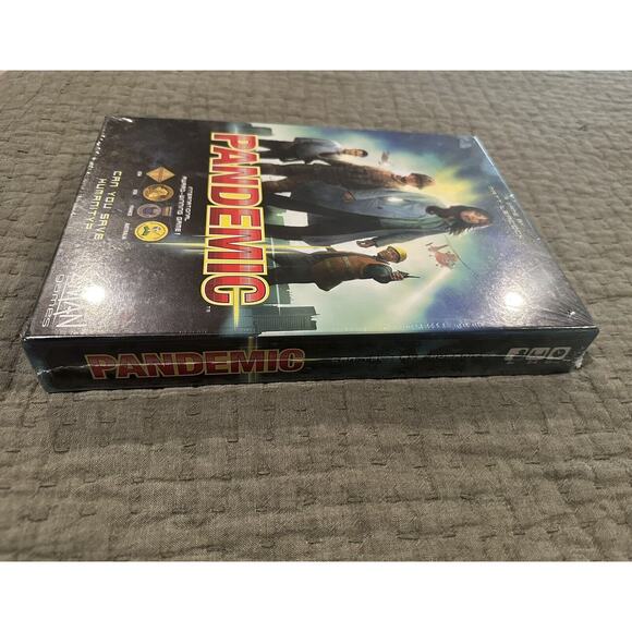 Pandemic Board Game NEW SEALED Z-Man Games - Picture 3 of 8